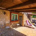 Vakantiehuis 3 Bedroom In Kacana