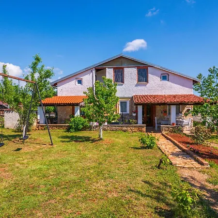 3 Bedroom In Kacana * Gajana